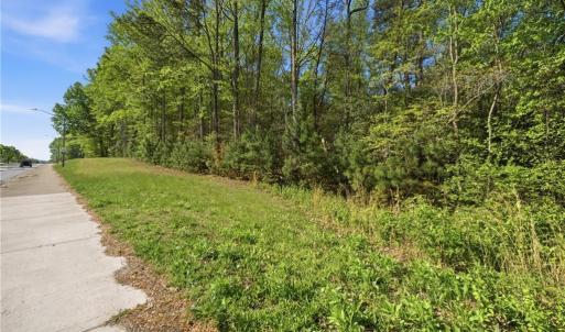 Photo #8 of 12745 Warwick Boulevard, Newport News, Virginia 2.2 acres