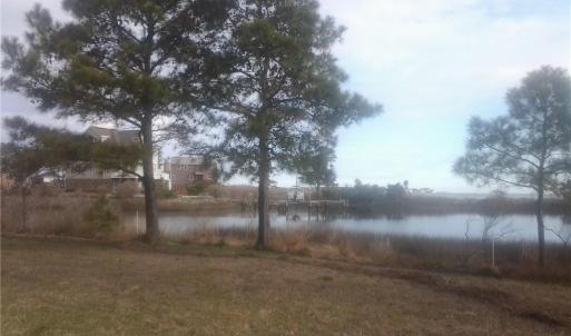 Photo #6 of 12 Rivercrest Drive, Poquoson, Virginia 0.7 acres