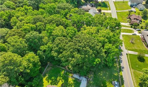 Photo #12 of 500 Carys Chapel Road, Yorktown, Virginia 3.5 acres