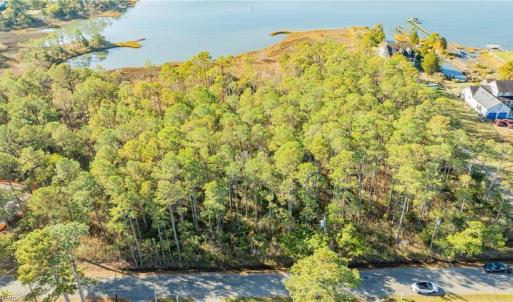 Photo #2 of 453 Wind Mill Point Road Road, Hampton, Virginia 1.0 acres