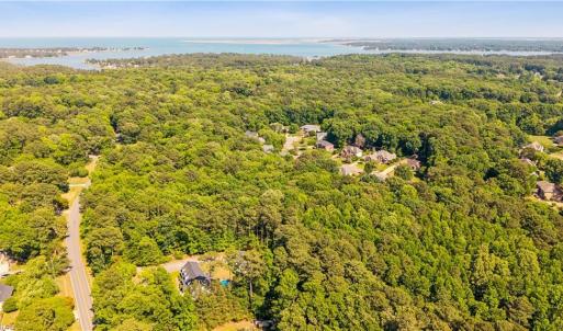 Photo #13 of 500 Railway Road, Yorktown, Virginia 3.3 acres