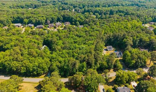 Photo #4 of 500 Railway Road, Yorktown, Virginia 3.3 acres