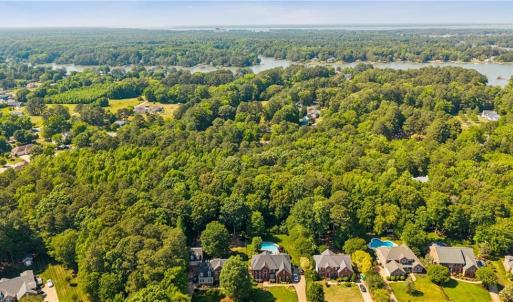 Photo #10 of 500 Railway Road, Yorktown, Virginia 3.3 acres