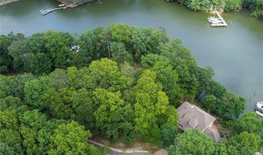 Photo #5 of 1015 Wilton Coves Drive, Hartfield, Virginia 0.7 acres