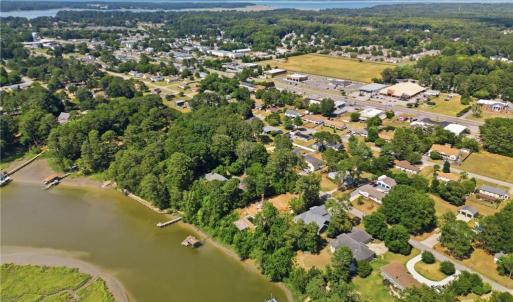 Photo #9 of 1502 Magruder Road, Smithfield, Virginia 0.6 acres