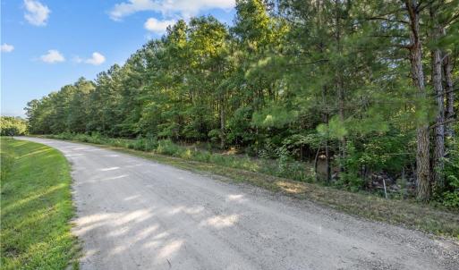 Photo #10 of 14 Fox Chase Drive, Dendron, Virginia 5.1 acres