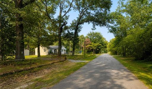 Own the end of the street! 7 - R10 lots!