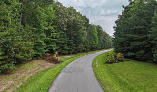 Photo #11 of 1220 Lawnes Neck Drive, Smithfield, Virginia 5.0 acres