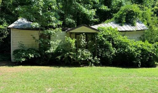 Photo #3 of 127 Bryan Avenue, Wakefield, Virginia 2.1 acres
