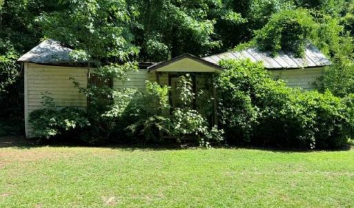 Photo #3 of 127 Bryan Avenue, Wakefield, Virginia 2.1 acres