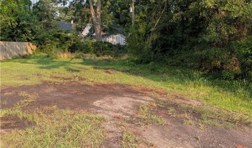Photo #1 of 1128 Victory Boulevard, Portsmouth, Virginia 0.2 acres