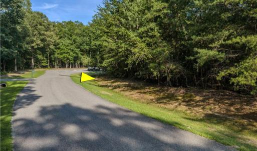 Photo #26 of Bayport Landing, Gloucester, Virginia 2.7 acres