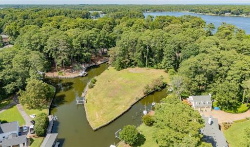 Photo #3 of 1519 Duke of Windsor Road, Virginia Beach, Virginia 1.3 acres