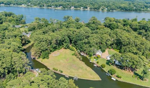 Photo #12 of 1519 Duke of Windsor Road, Virginia Beach, Virginia 1.3 acres