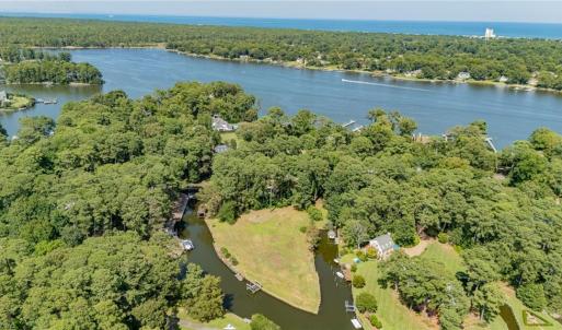 Photo #5 of 1519 Duke of Windsor Road, Virginia Beach, Virginia 1.3 acres