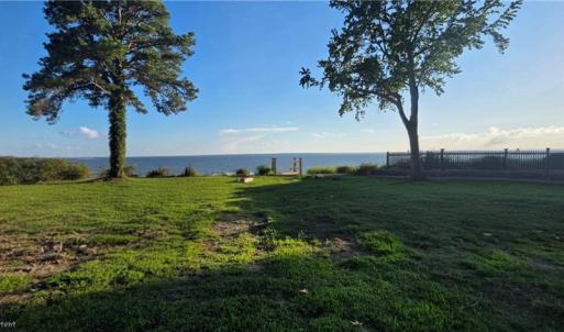 Photo #3 of 803 Riverside Drive, Newport News, Virginia 0.9 acres