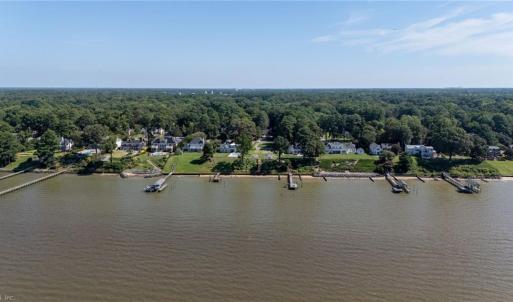 Photo #12 of 803 Riverside Drive, Newport News, Virginia 0.9 acres
