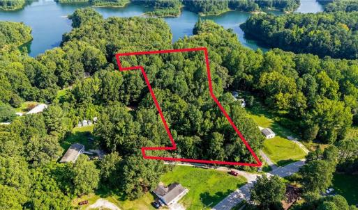 Photo #11 of 2952 Chickahominy Road, Toano, Virginia 2.1 acres
