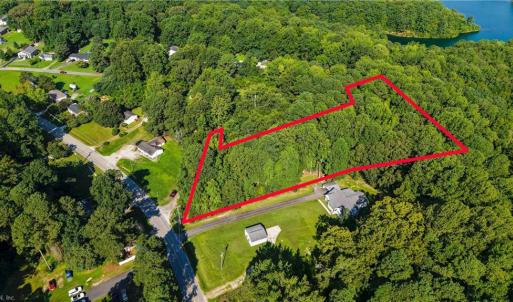 Photo #8 of 2952 Chickahominy Road, Toano, Virginia 2.1 acres