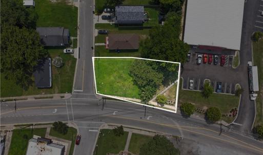 Corner lot, cleared
