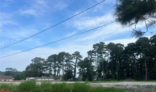 Photo #3 of 1148 Sunlight Drive, Chesapeake, Virginia 1.0 acres