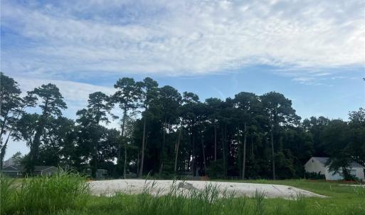 Photo #6 of 1148 Sunlight Drive, Chesapeake, Virginia 1.0 acres