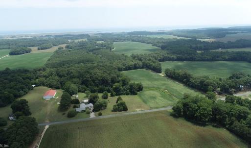 Photo #3 of 154 Metompkin Road, Parksley, Virginia 163.0 acres