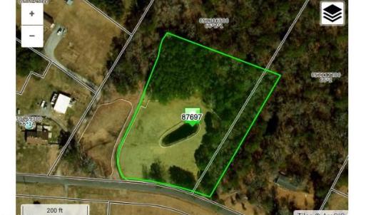 Property lines are approximate.