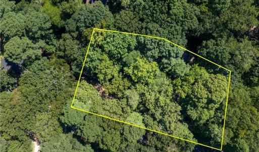 Photo #2 of 166 Barricks Mill Road, Topping, Virginia 0.5 acres