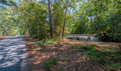 Photo #16 of 166 Barricks Mill Road, Topping, Virginia 0.5 acres