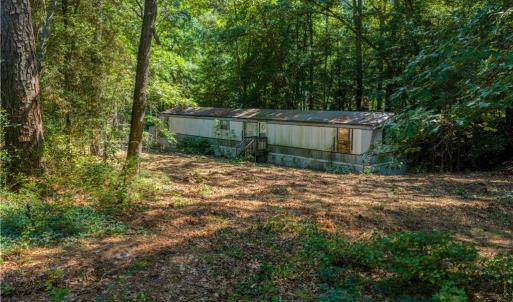 Photo #6 of 166 Barricks Mill Road, Topping, Virginia 0.5 acres