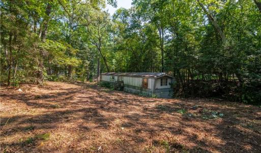 Photo #7 of 166 Barricks Mill Road, Topping, Virginia 0.5 acres