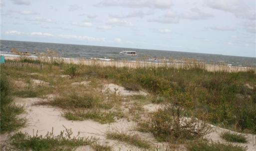Photo #6 of 4016 Rugosa Rose Court, Norfolk, Virginia 0.2 acres
