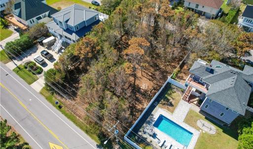 Aerial view from Sandpiper Rd.