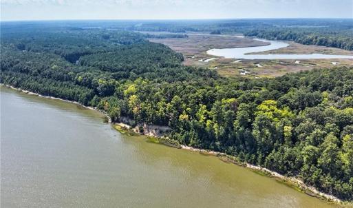 Photo #11 of 270 Lawnes Neck Drive, Smithfield, Virginia 5.0 acres