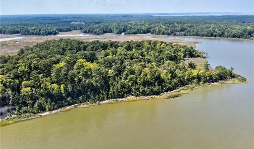 Photo #4 of 270 Lawnes Neck Drive, Smithfield, Virginia 5.0 acres