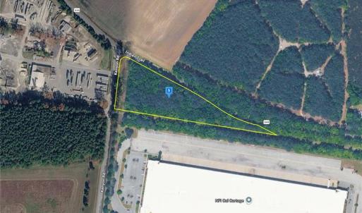 Photo #1 of 385 Kenyon Road, Suffolk, Virginia