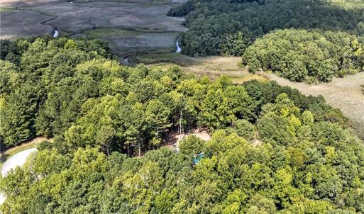 Photo #11 of 1201 Creekway Drive, Smithfield, Virginia 1.8 acres