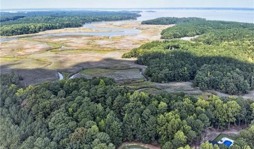 Photo #6 of 1201 Creekway Drive, Smithfield, Virginia 1.8 acres