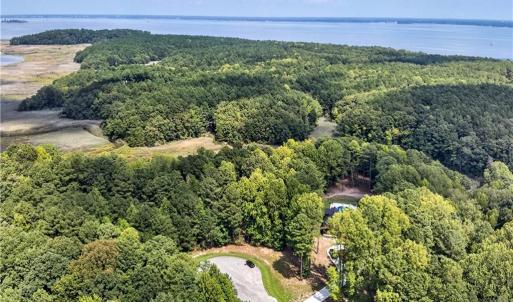 Photo #8 of 1201 Creekway Drive, Smithfield, Virginia 1.8 acres