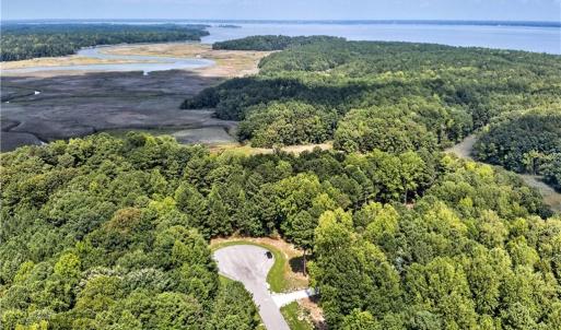 Photo #9 of 1201 Creekway Drive, Smithfield, Virginia 1.8 acres