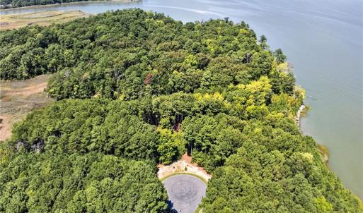 Photo #7 of 270 Lawnes Neck Drive, Smithfield, Virginia 5.0 acres