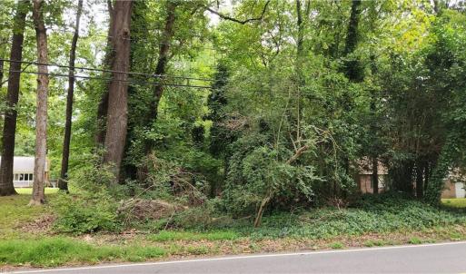 Photo #3 of 74 Normandy Lane, Newport News, Virginia 0.9 acres