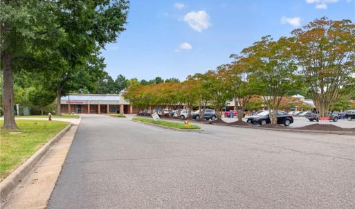 Photo #18 of 2970 Hampton Highway, Yorktown, Virginia 1.8 acres