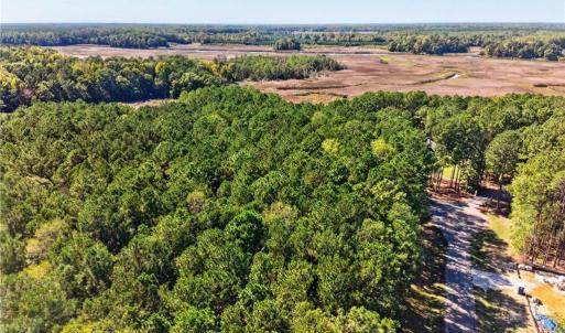Photo #4 of 14310 Hardys Place, Smithfield, Virginia 3.6 acres