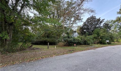 Photo #4 of 2317 Firman Street, Chesapeake, Virginia 2.2 acres