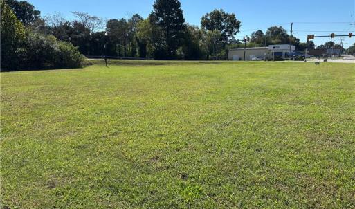 Photo #1 of 252 Carolina Avenue, Suffolk, Virginia 0.4 acres