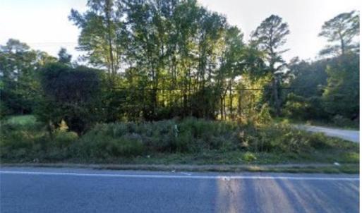 Photo #4 of 17247 Warwick Boulevard, Newport News, Virginia 2.2 acres