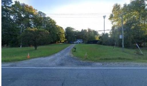 Photo #5 of 17247 Warwick Boulevard, Newport News, Virginia 2.2 acres