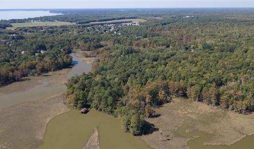 Photo #4 of 234 Sandy Bay Road, Williamsburg, Virginia 33.9 acres